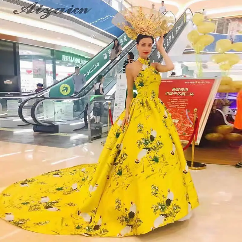 

Yellow Satin Chinese Evening Dress Luxury Trailing Backless Oriental Style Party Dresses Plus Size Long Wedding Cheongsam Dress