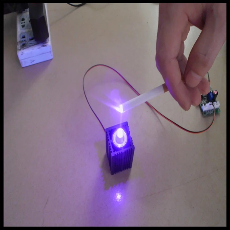 Лазерный гравировальный станок высокая мощность волны 450нм фокусировка