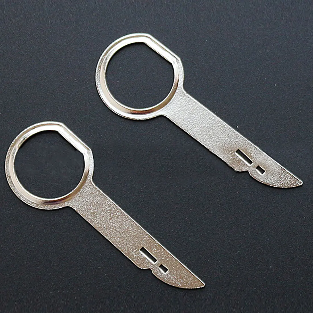 

Dewtreetali New Arrival Practical Radio Stereo Release Removal Install Tool Key Installation For VW/Audi/Ford/Volkswagen Install