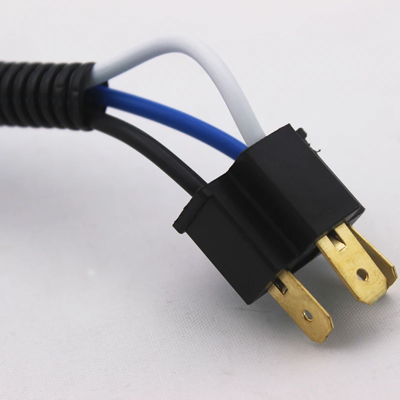 Отличная термостойкость к коррозии изгиб Тип H4 разъем лампы мужской и женский