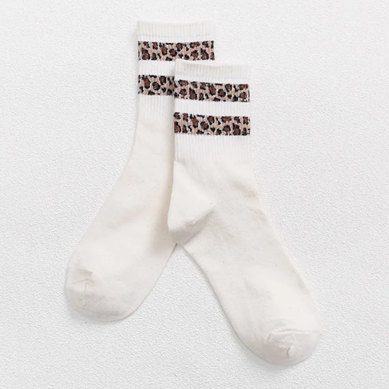 two stripe white Модные стильные полосатые леопардовые белые черные забавные Нейлоновые женские повседневные носки, женские короткие женские носки, сумасшедший, счастливый хлопок - Цвет: two stripe white