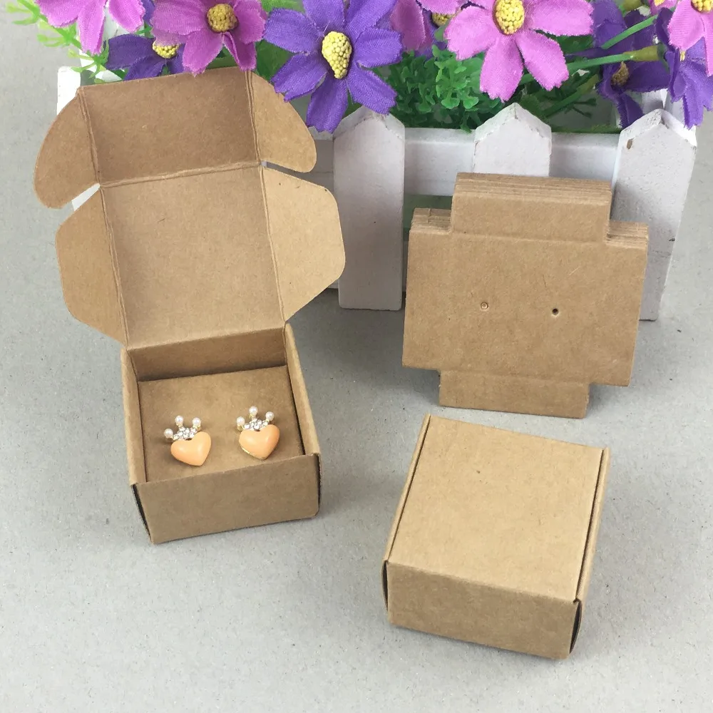 200 наборов бумажных коробок для ювелирных изделий и карточек сережек Крафт