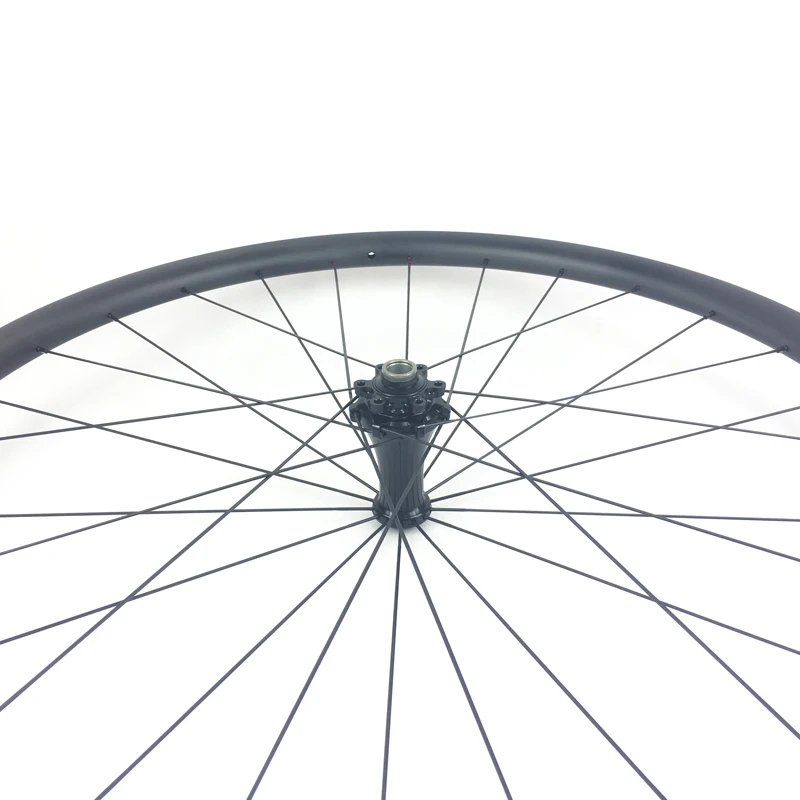 1150g супер легкий 29er MTB XC 30 мм x 22 Асимметричные бескамерные карбоновые повышающие