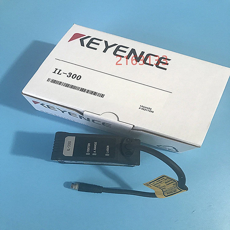 

Laser displacement sensor IL-300 New original