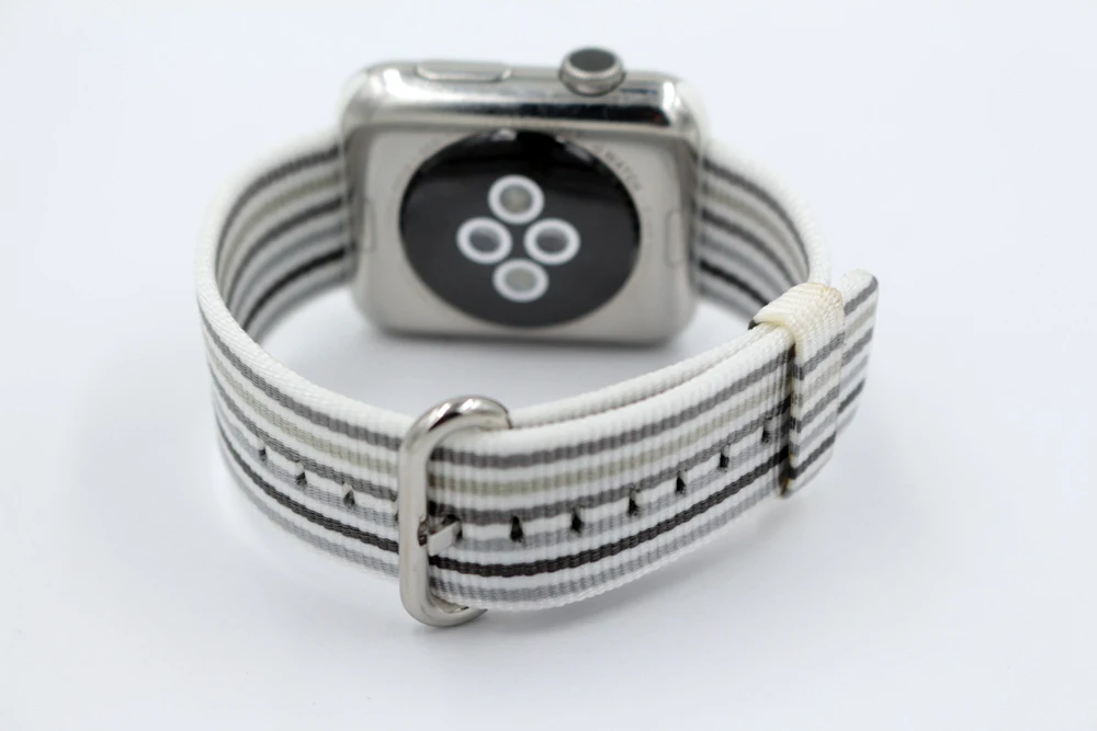 Ремешок URVOI для apple watch series 5 4 3 2 1 тканый нейлоновый ремешок для iWatch pride edition с классической пряжкой