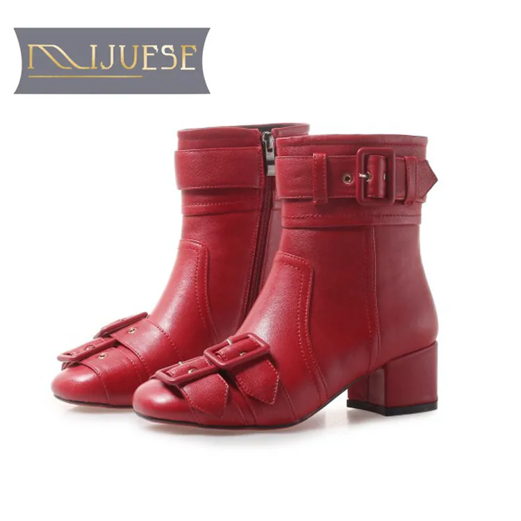 MLJUESE/женские ботильоны из коровьей кожи с пряжкой на ремешке красные модные