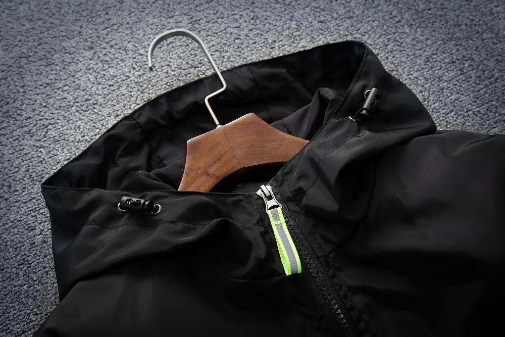 Весенне-осенняя тонкая ветровка для мужчин размера плюс 6XL 7XL Jaqueta Masculina, приталенная мужская куртка-бомбер с капюшоном, водонепроницаемая куртка-светильник