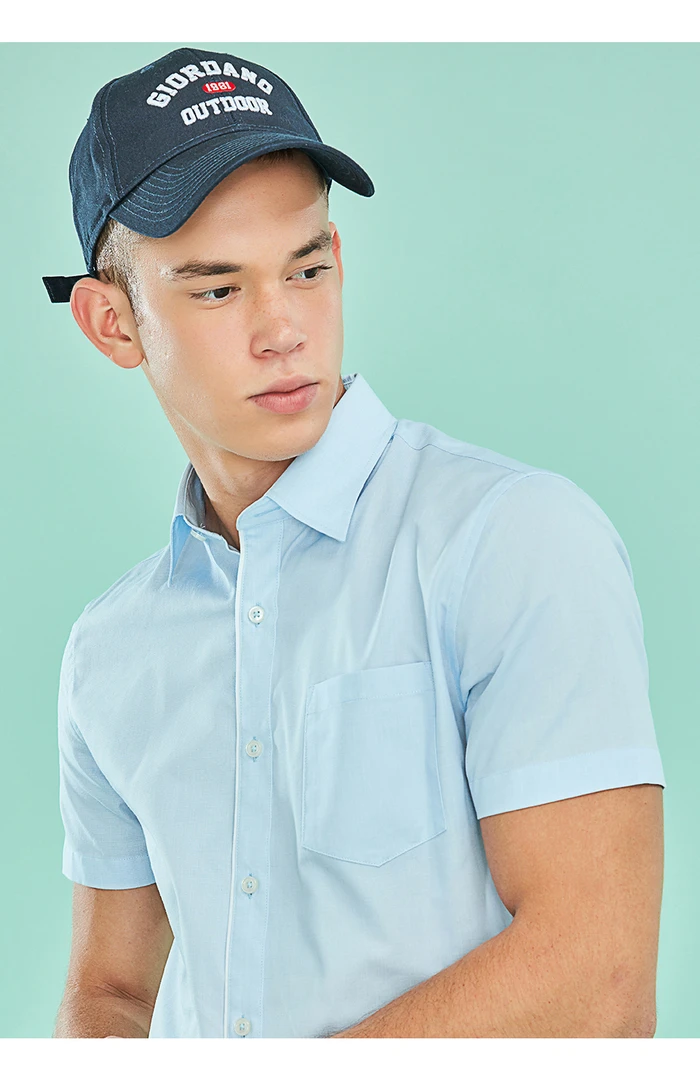 Giordano две простые рубашки slim fit с короткими рукавами выполненные из хлопка и полиэстера, имеется шесть различных цветов на выбор