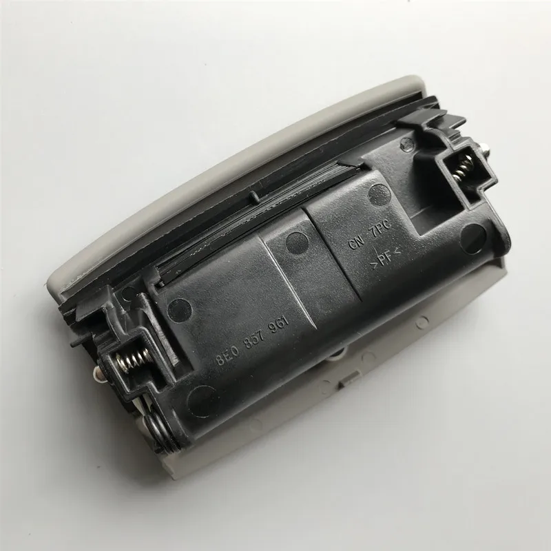 1 шт. 8E0857961M 6 для Audi A4 B6 B7 2001 2004 2005 2007 2008 сиденья Exeo Черная задняя пепельница банка