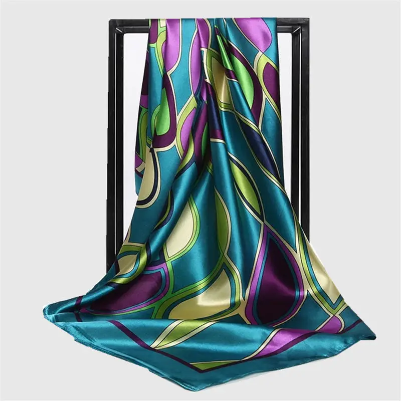 Красный шёлковый шарф женский летний квадратный атласный платок в китайском