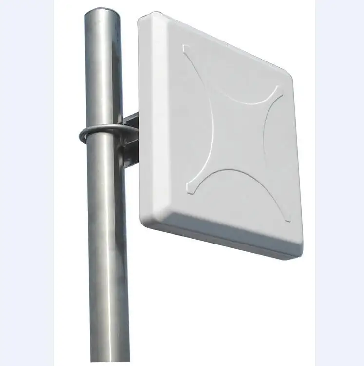 860-960MHz 6M Mid-distance Integrated multi-tag reading UHF RFID Reader |