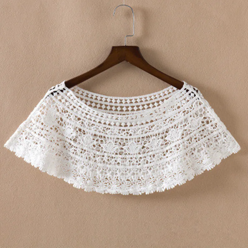 Женская милая белая вязаная крючком шаль с кисточками и широким воротником| |