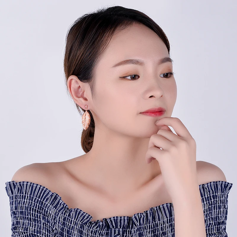 Funmor листьев 925 пробы серебро циркониевые серьги ААА уха ювелирных изделий Для