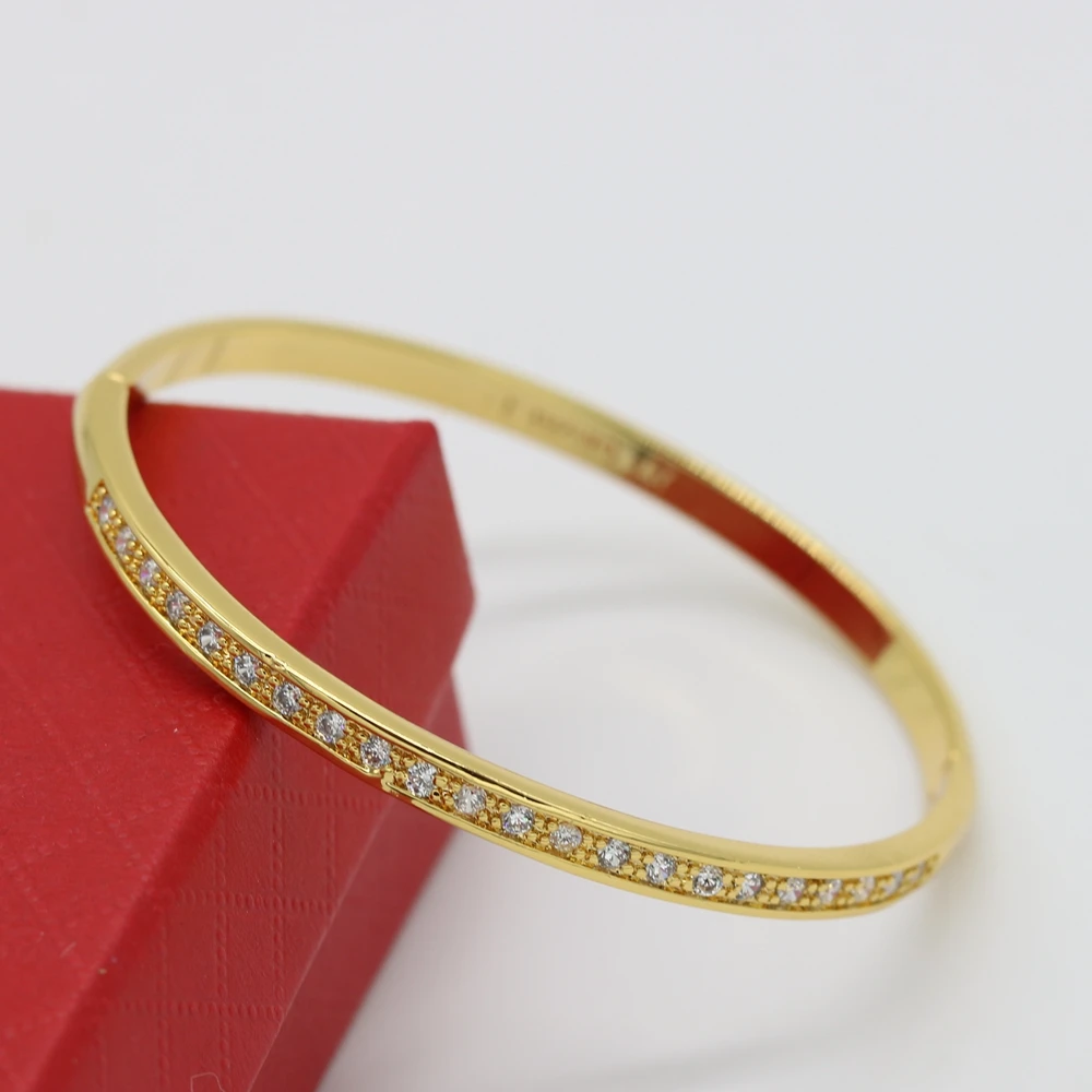 

Simple Style One Row Zirconia Women Bangle Yellow Gold Filled Solid Wedding Women Bangle Gift