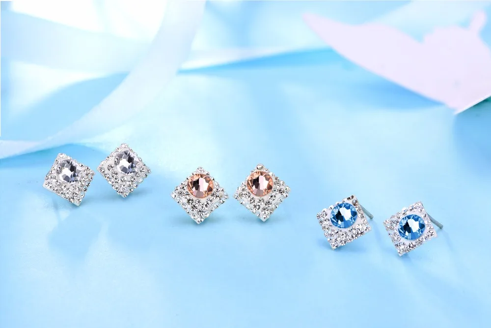 Женские серьги гвоздики из серебра 925 пробы с белыми оранжевыми и синими