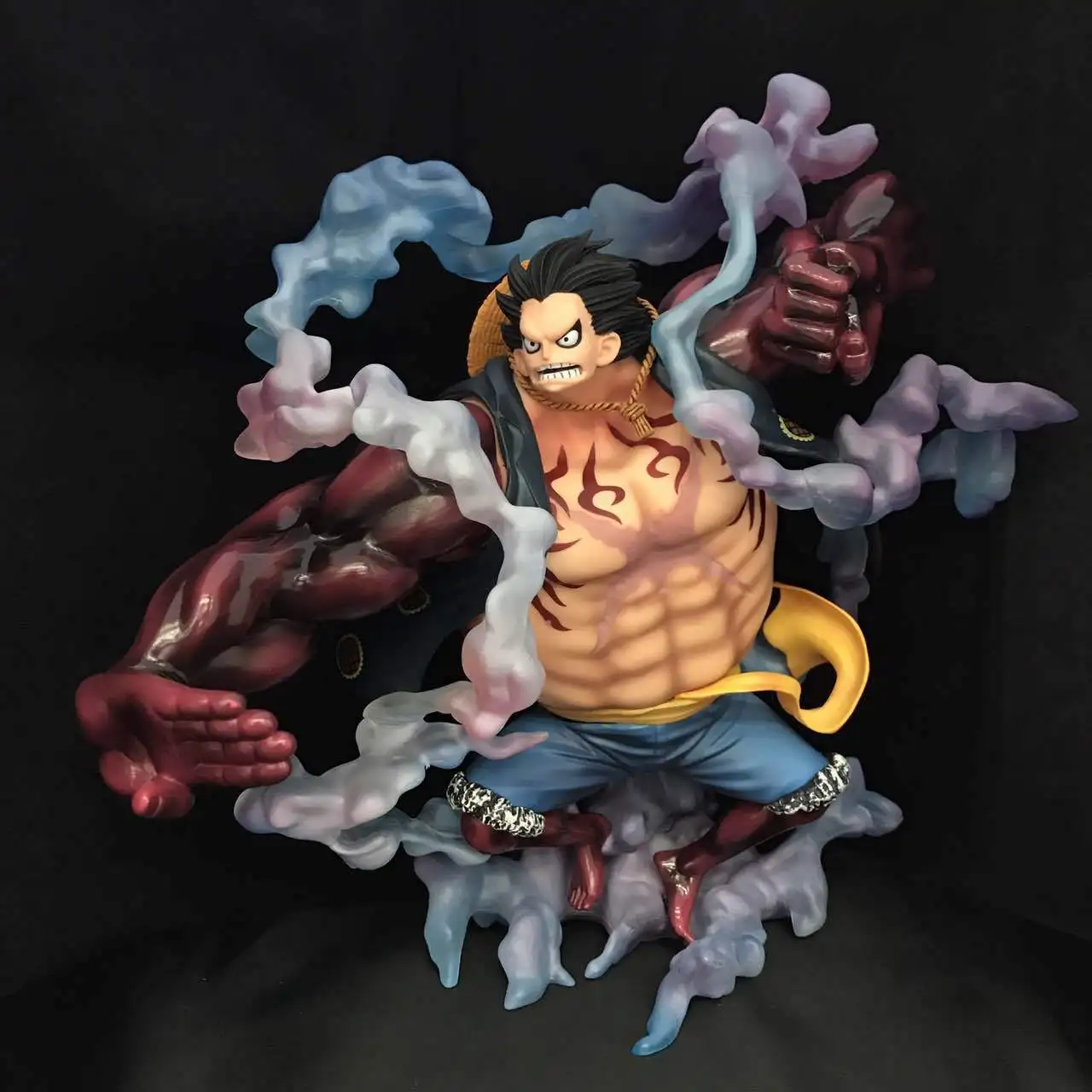 Одна штука Dressrosa Armed Color King of the Ape Gun четвертое снаряжение аниме модель игрушки