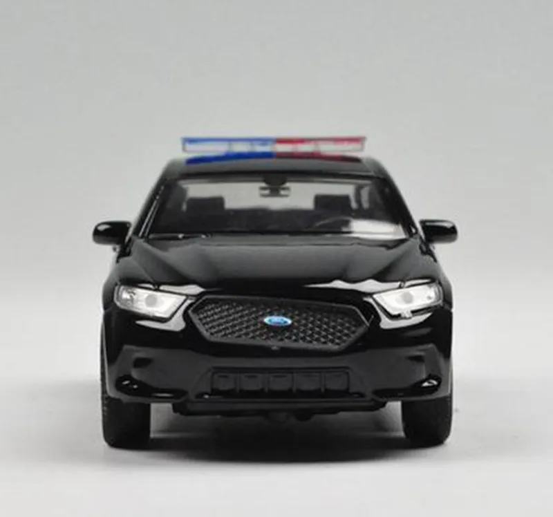 1:36 модель автомобиля из сплава с тяговым эффектом Ford металлические листы