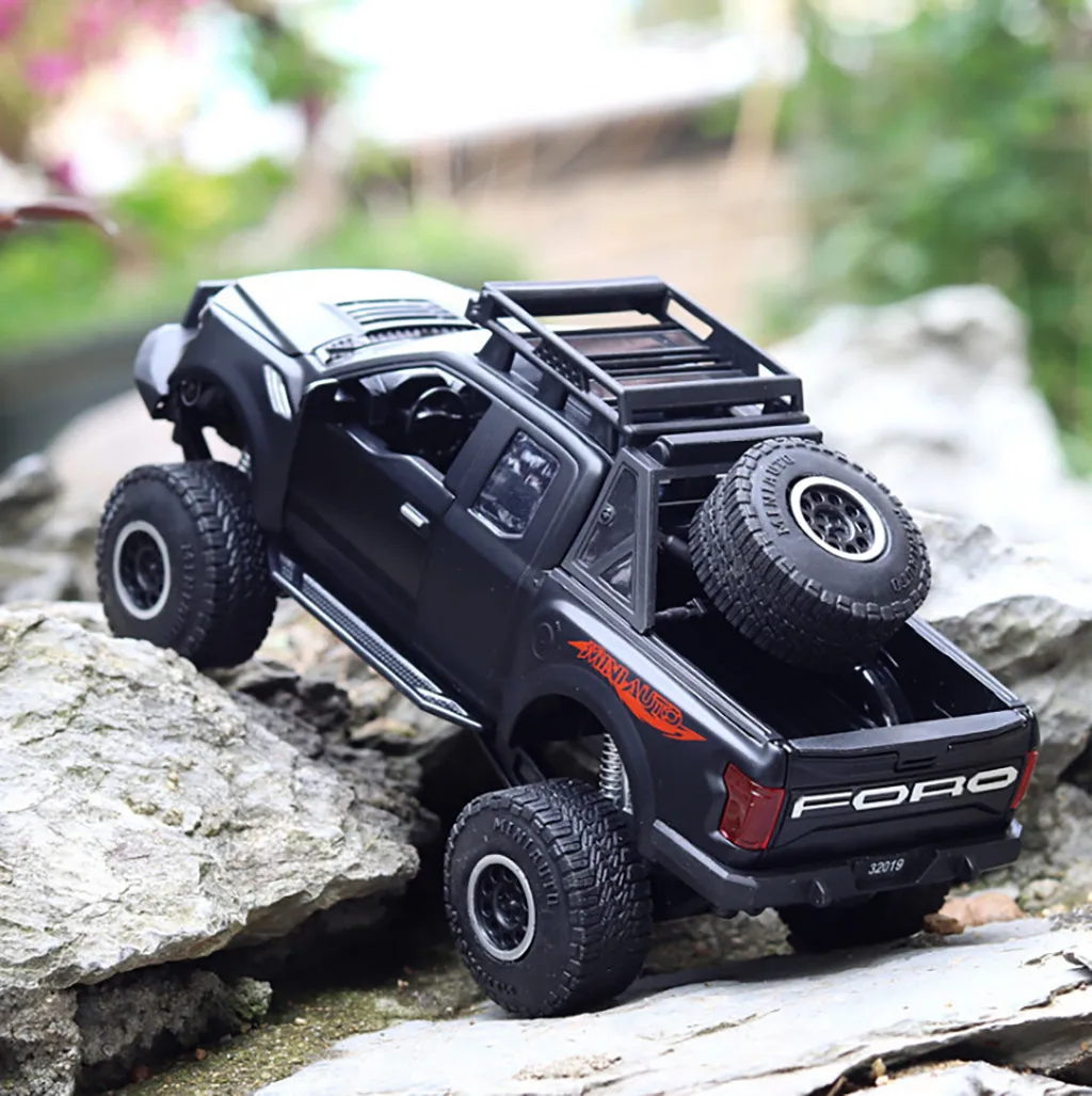 1:32 FORD F150 Raptor Pickup Diecast с музыкой мигающий автомобиль игрушка Подарки для детей сплав моделирование большое колесо внедорожник Z523
