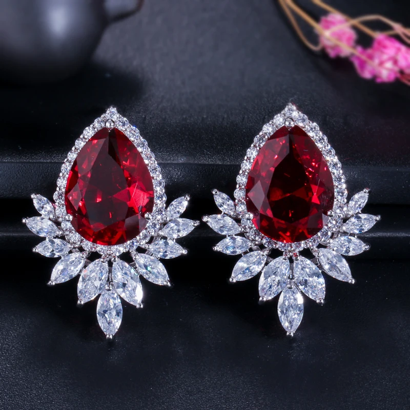ThreeGraces элегантный для женщин CZ Diamante Jewelry прозрачный белый кубический цирконий большой капли воды листьев серьги гвоздики для вечерние ER302