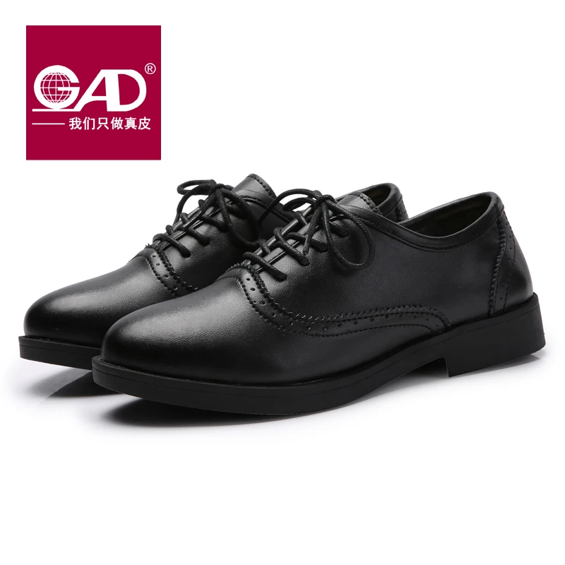 2017 Новинка осени настоящие кожаные туфли на плоской подошве с в винтажном