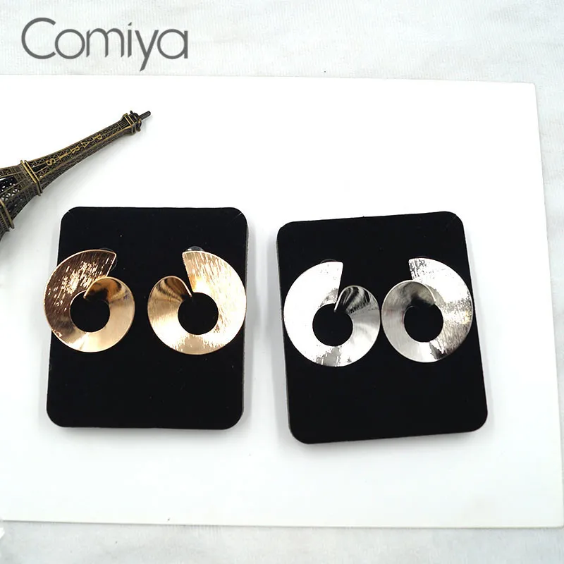 Comiya Stud Earrings Feminino Boucle D'oreille Femme Gold Color Circle Fashion Pendientes Charm Statement Brincos Earring Joyas |