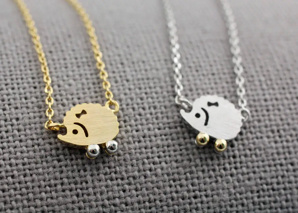 Ромашки мультфильм кулон в виде ежа ожерелья аксессуары животных Ювелирные