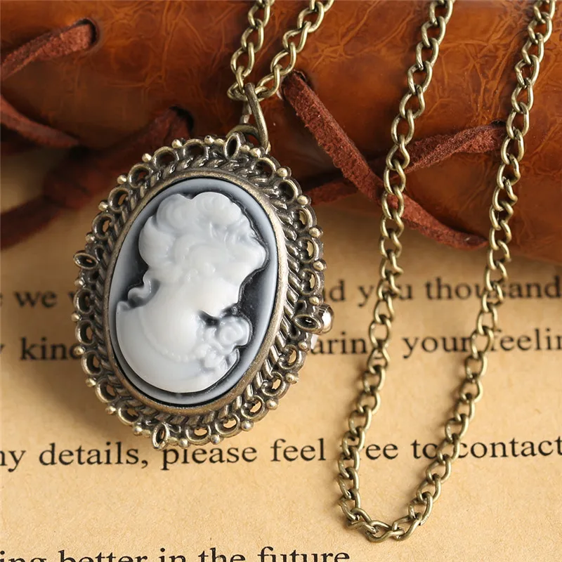 

Vintage Elegant Pretty Beautiful Women Pattern Small Mini Quartz Pocket Watch for Lady Girl Neckalce Pendant Female Clock P62