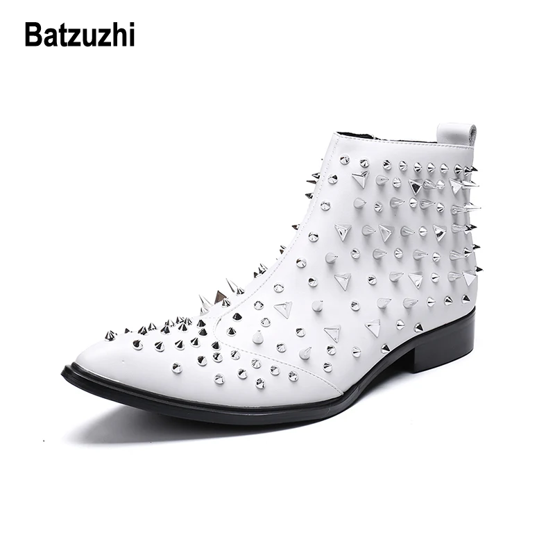 

Batzuzhi Rock Men Boots with Rivets Spikes White Leather Boots Men Pointed zapatos de hombre White Man Wedding Boots Party Botas