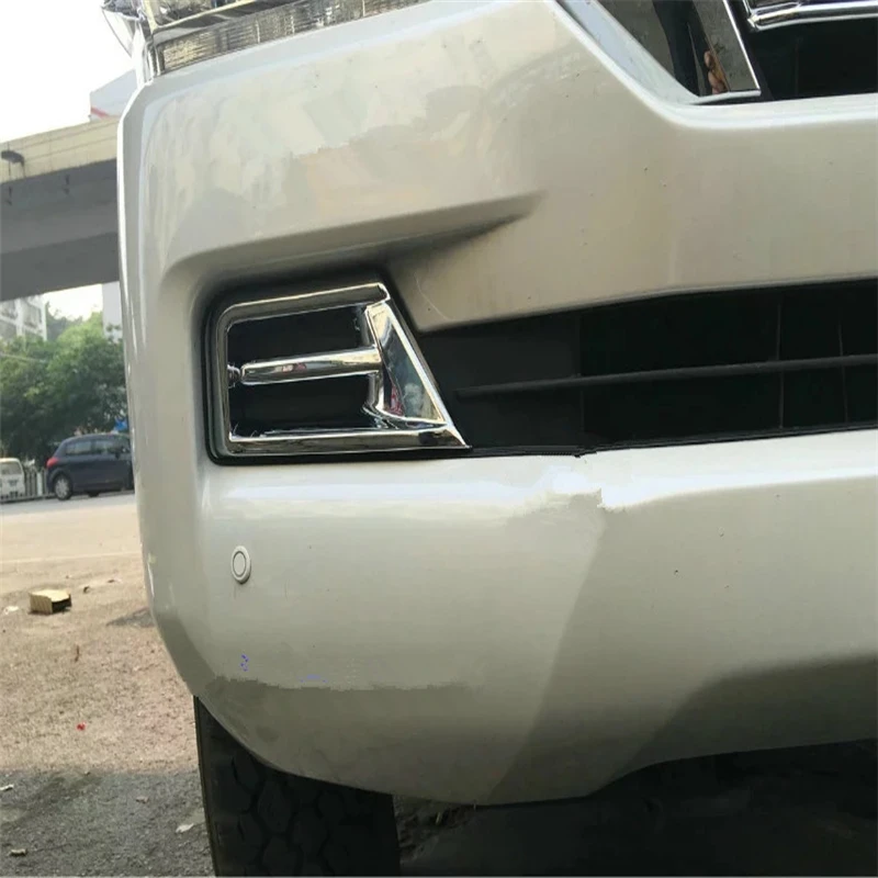 

WELKINRY car auto cover For Toyota Land Cruiser V8 J200 2016 2017 2018 ABS chrome front head fog lamp light sticker trim