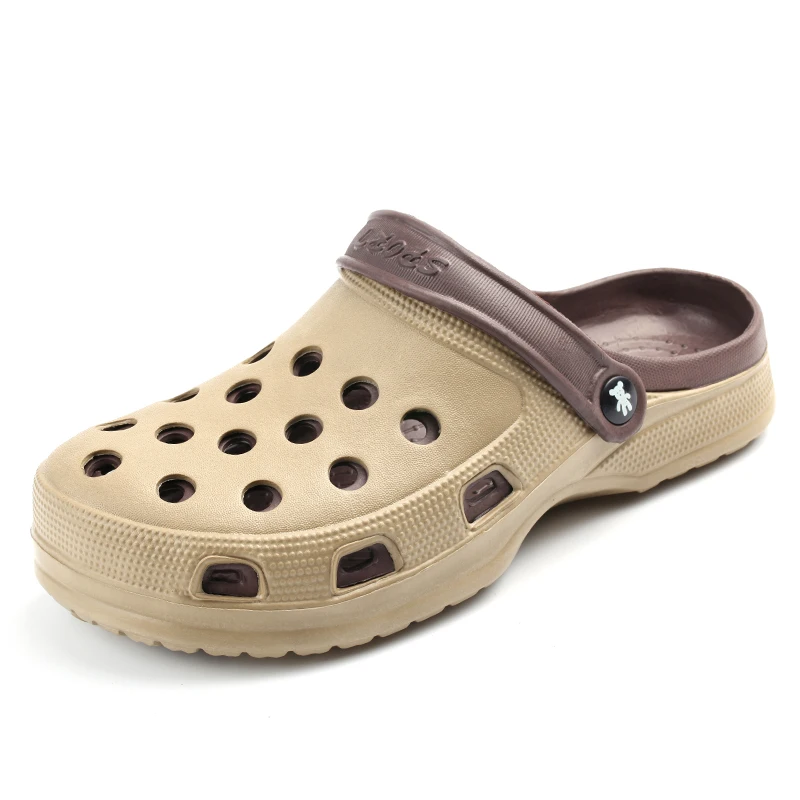 Новинка 2018 летние мужские сандалии модные дышащие пляжные с вырезами шлепанцы