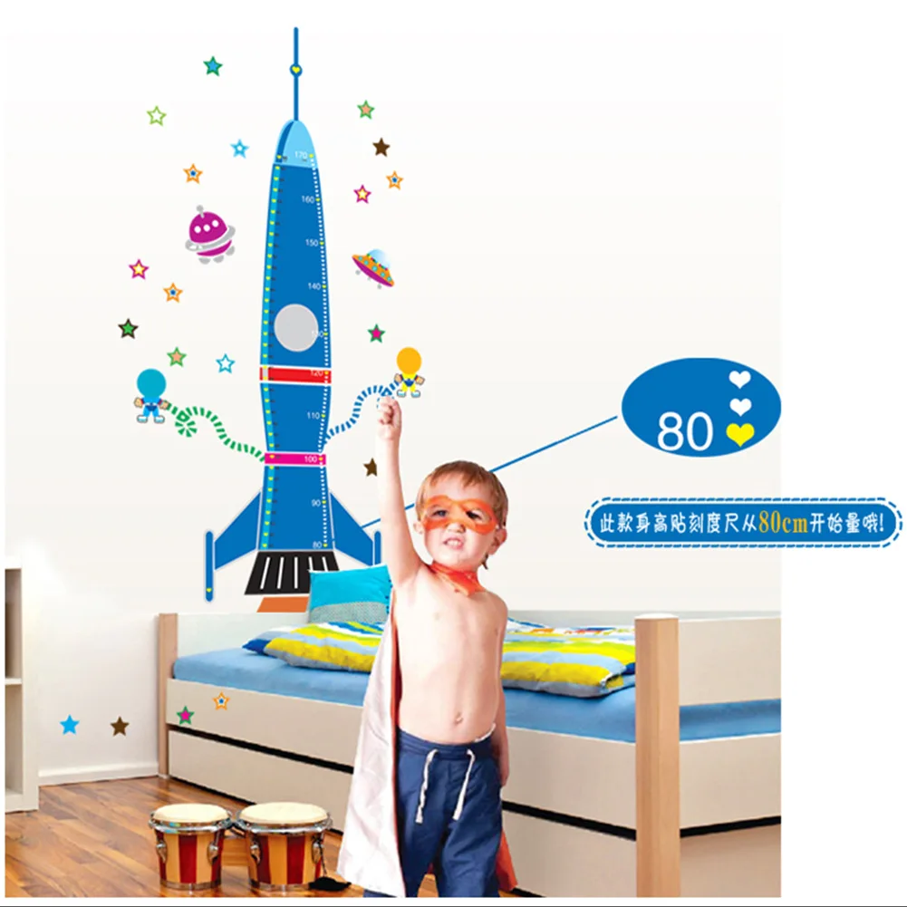Синяя ракета в космос для детской спальни домашняя декоративная роспись