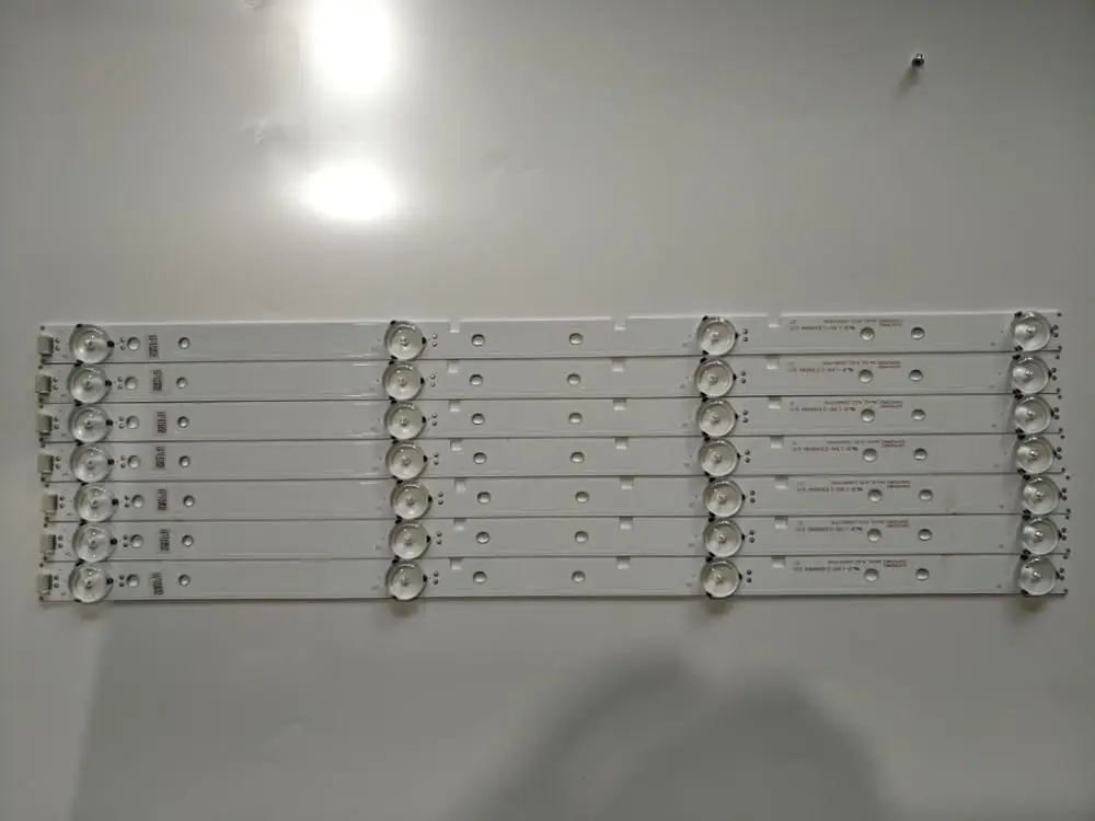 

LED backlight strip SVH420AB2 SVH420AB4 SVH420AA7_4LED for H43N5300UK H43M3000 H43MEC3050 LED43K300U 43H7C 43H7C2 LC-43N4000