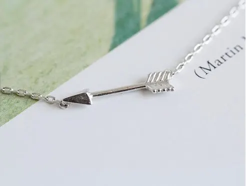 

Gift Small weapon Arrow love at first sight Pendant Necklace for Women Love sign Simple Sideways Cupid Necklace lucky jewelry