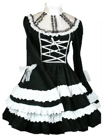 

2018 new lolita dress Gothic gorgeous black and white noble speaker sleeve dress Lolita costume