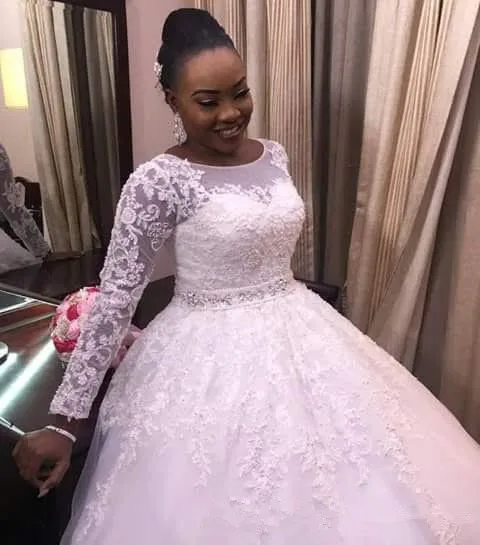 Бальное Платье Свадебные платья с длинным рукавом украшенные драгоценными