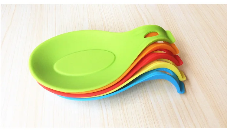 

Attractive 100Pc Silicone Spoon Insulation Mat Placemat Drink Glass Coaster Tray Free shipping
