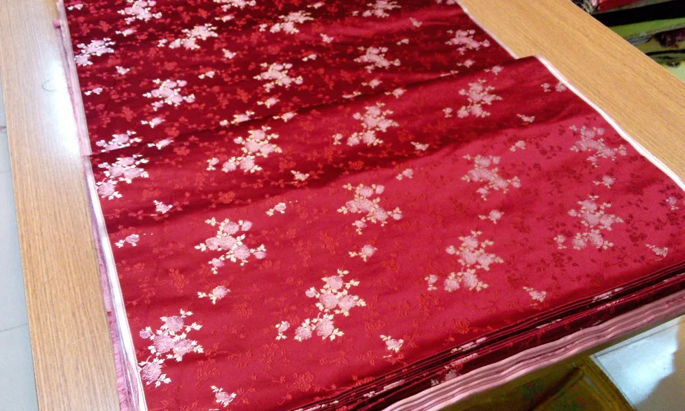 Китайская шелковая парча тканая Дамасская ткань cheongsam Подушка пурпурно-красный