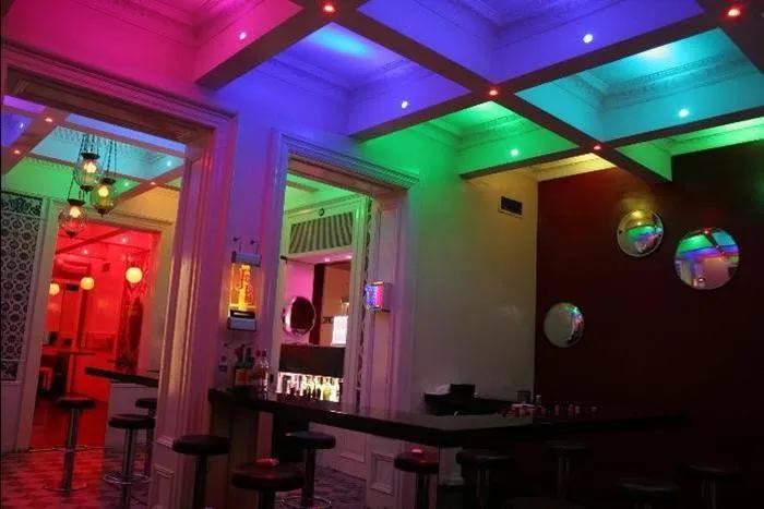 

20pcs DHL LED Light Bulbs Lamp 3W RGB 16 Colors Spot Light AC85-265V + IR Remote Control RGB LED Ceiling Downlight