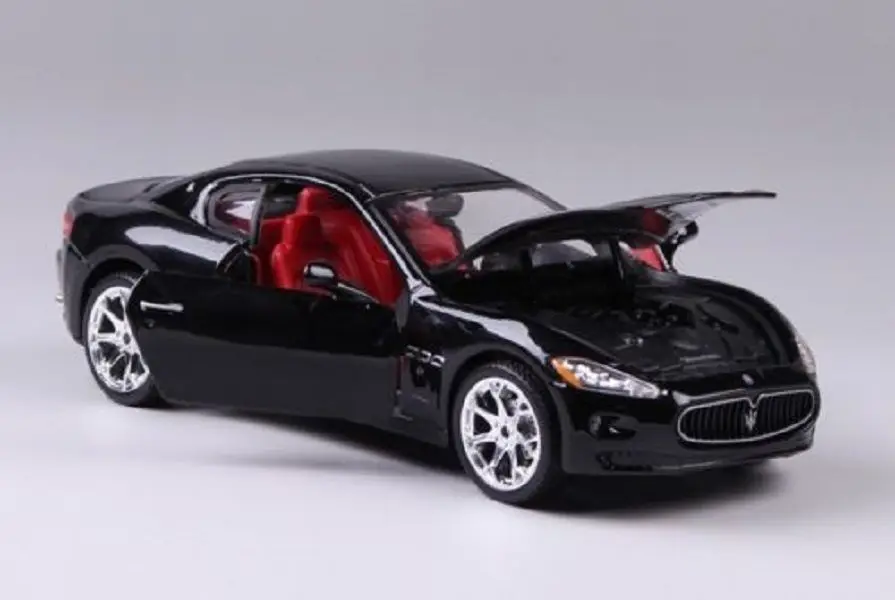Модель спортивного гоночного автомобиля Bburago 1:24 Maserati GT Gran туризм новинка в