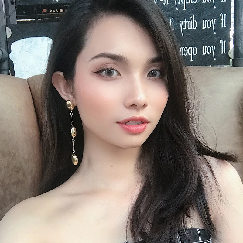 HUANZHI 2019 New Design Silver Korean Elegant Asymmetry Gold Metal Ball Long Drop Type Earrings for Women Party Gifts | Украшения и