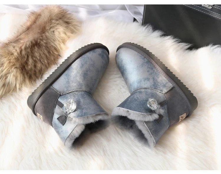 Короткие зимние сапоги из овечьей кожи; женские короткие сапоги из натуральной кожи с кристаллами и пуговицами; зимние сапоги из натуральной шерсти; сапоги на овечьем меху