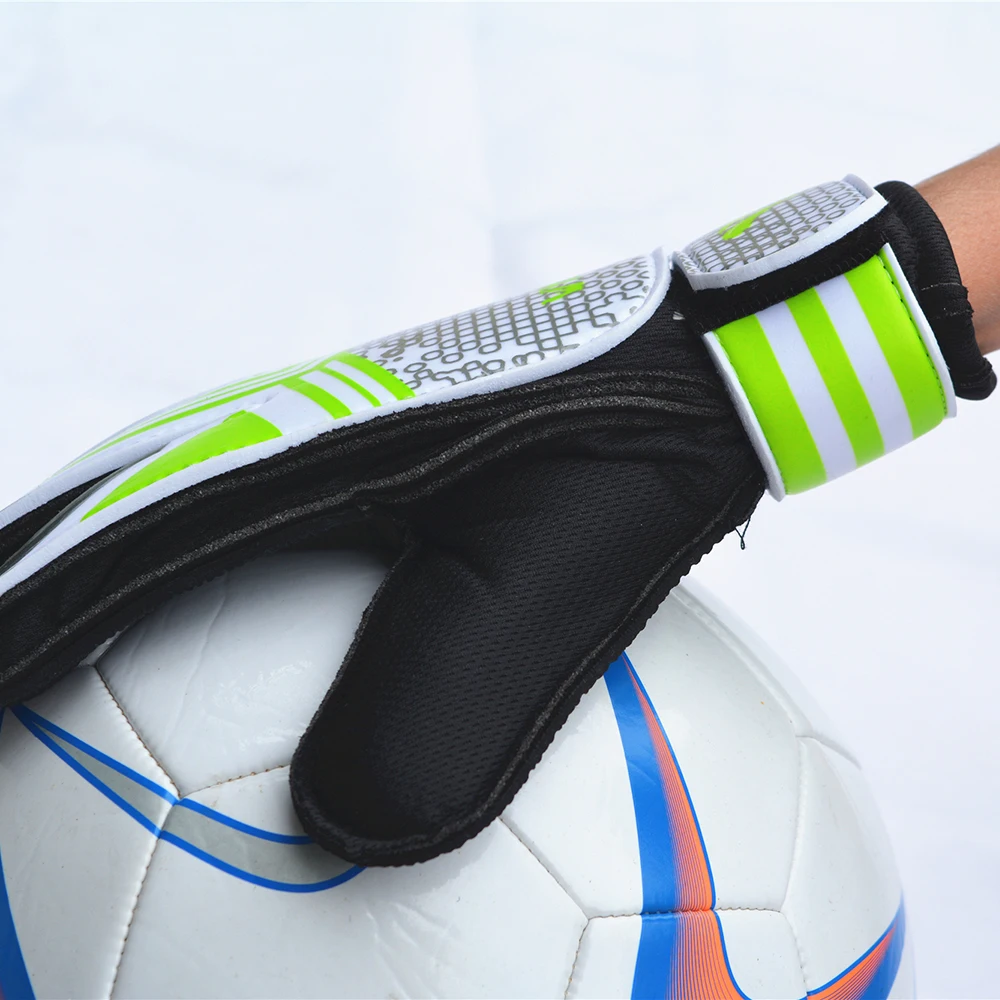 Детские перчатки для вратарей футбольных ворот "Dropship Professional Kids Soccer Goalkeeper Gloves Children Kids Wearable Goalie Anti-Slip Guantes De Portero".