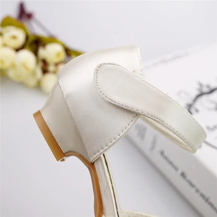 Туфли на высоком каблуке с цветами для девочек обувь торжества свадьбы подружки