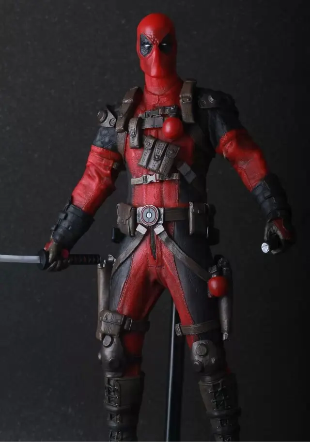 

Crazy Toys Marvel X-men 12" 30cm Deadpool Red & Sliver Color PVC Action Figure Collectible Model Toys