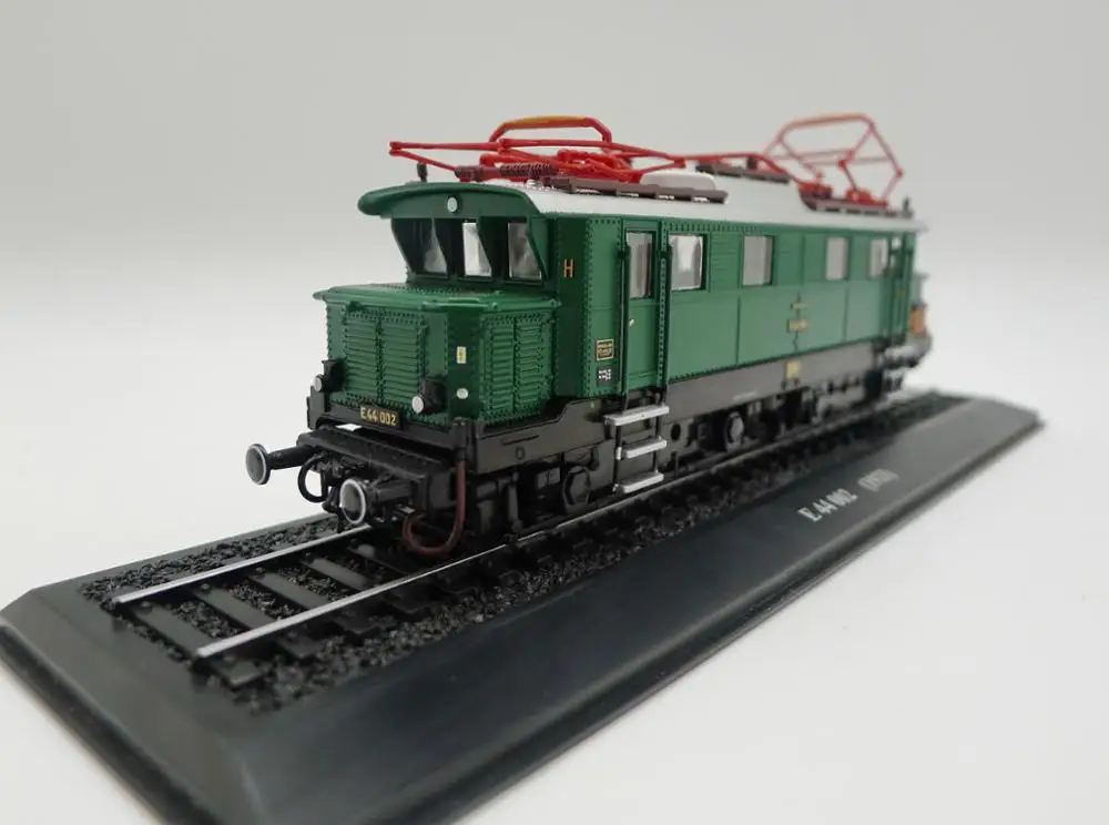 Модель литья под давлением 1933 шлейф атлас E 44 002 (1/87)|Железные дороги| |
