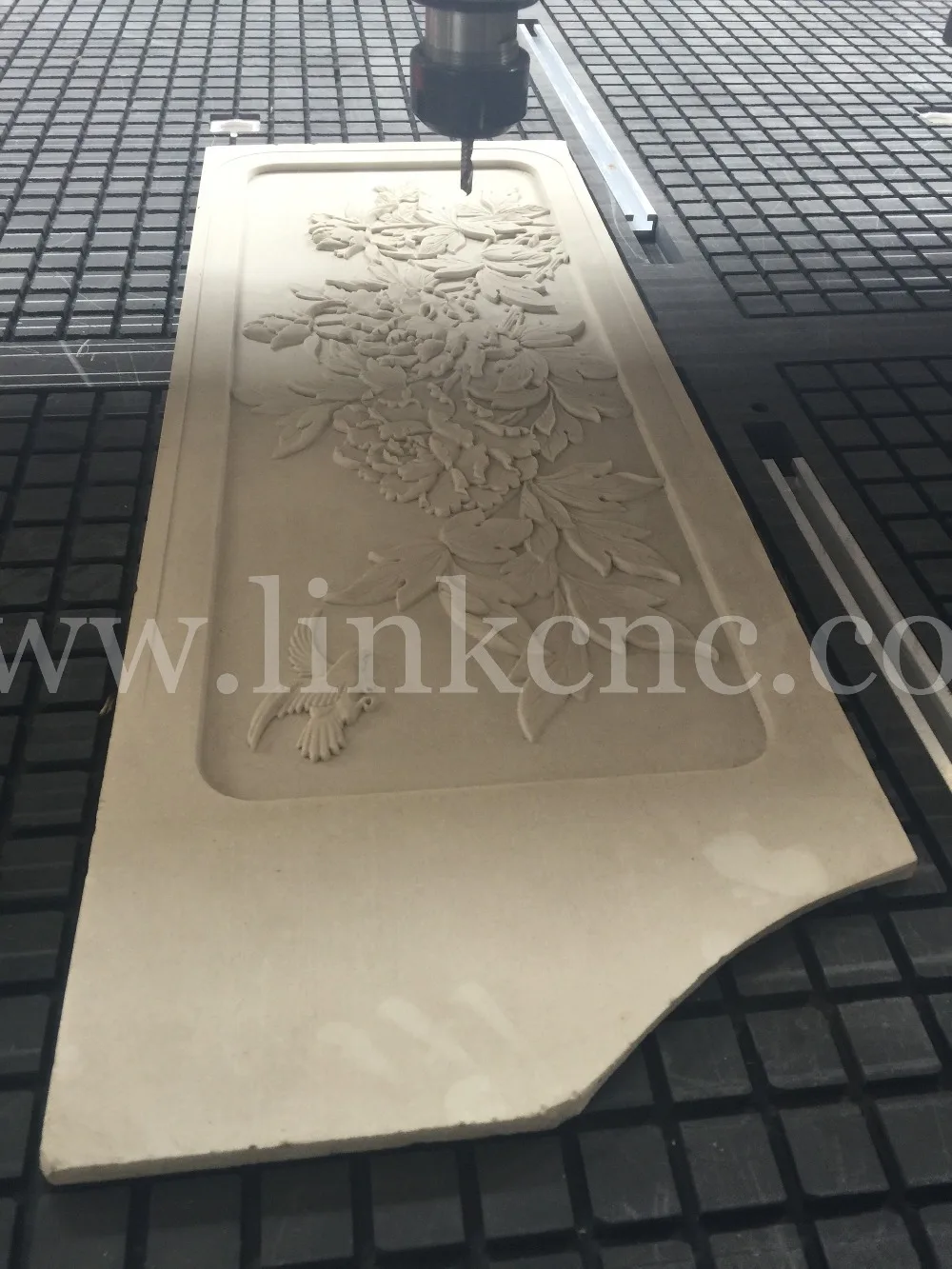 Cheap cnc router 1800*600 table size 3d engraving wood | Инструменты