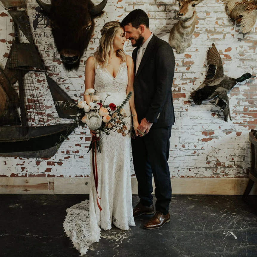 Романтичное кружевное пляжное свадебное платье 2020 дешевое с v образным вырезом