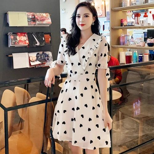 Женское винтажное платье в горошек элегантное с v образным вырезом и оборками