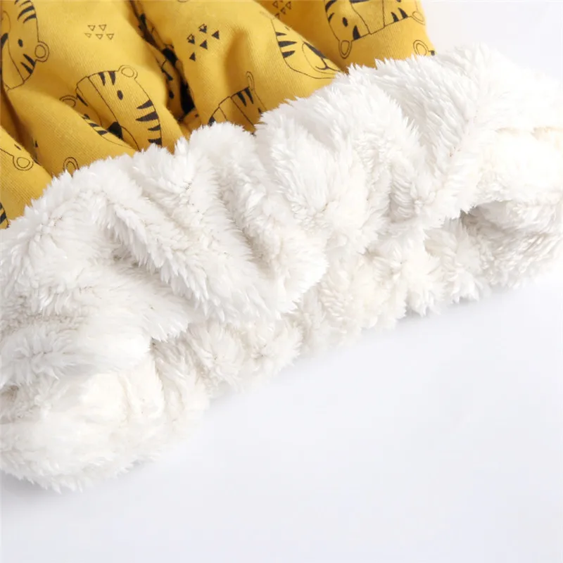 kids toddler clothing boys warm winter outfit boy tracksuit children baby sweatshirt + pants with fleece animal tiger clothes |