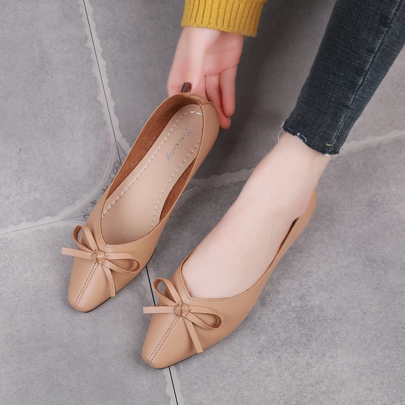 Демисезонный женщина Туфли без каблуков острый носок шнуровки дамские туфли на